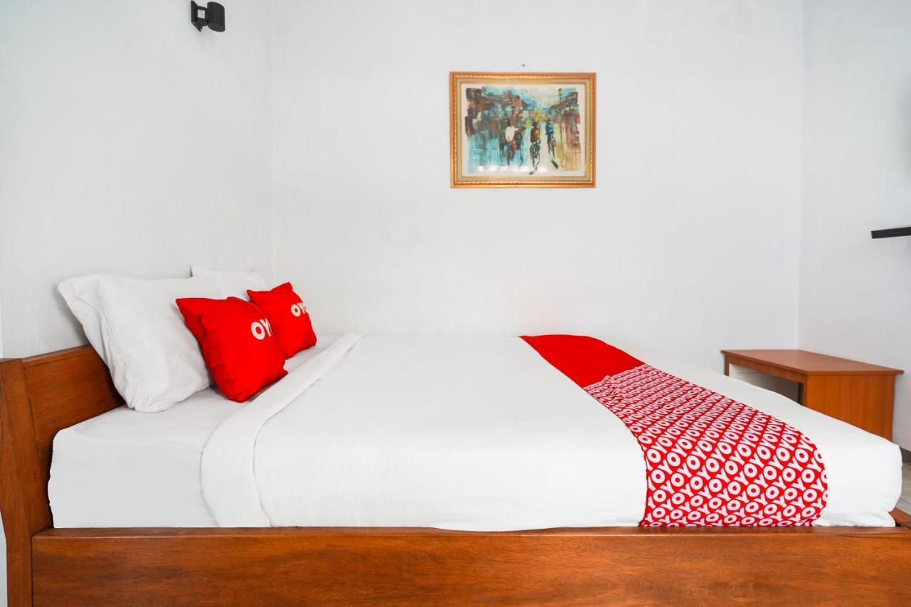 Oyo 91561 Gandhi Hotel Bandung Extérieur photo