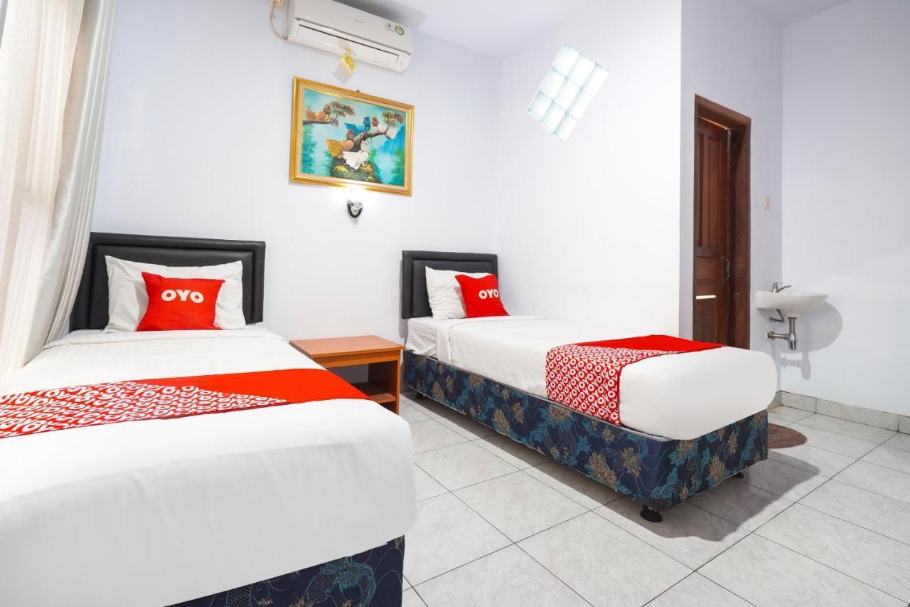 Oyo 91561 Gandhi Hotel Bandung Extérieur photo